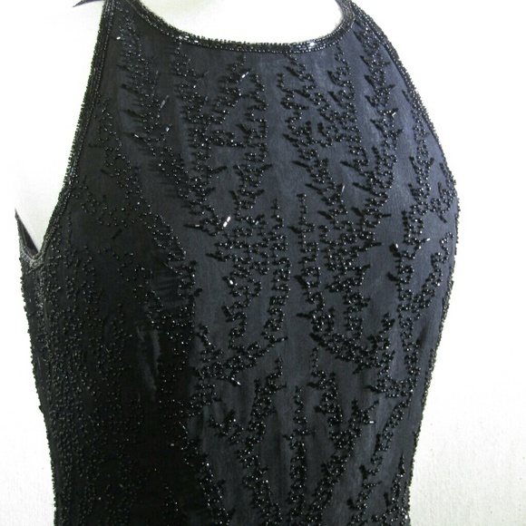 MAE AMI BLACK SEQUINED SLEEVELESS TOP - Picture 4 of 8